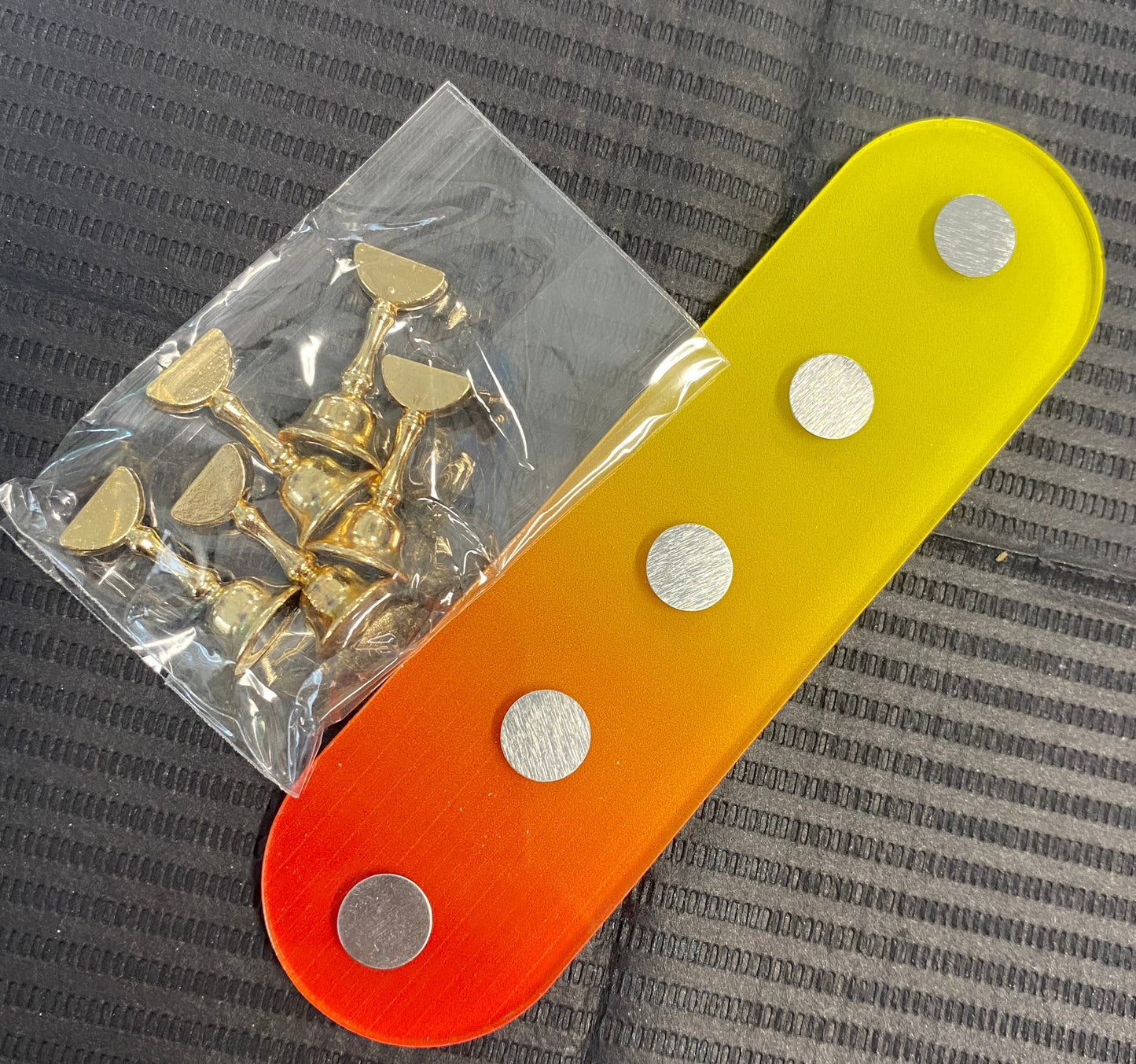 Practice Nail Stand