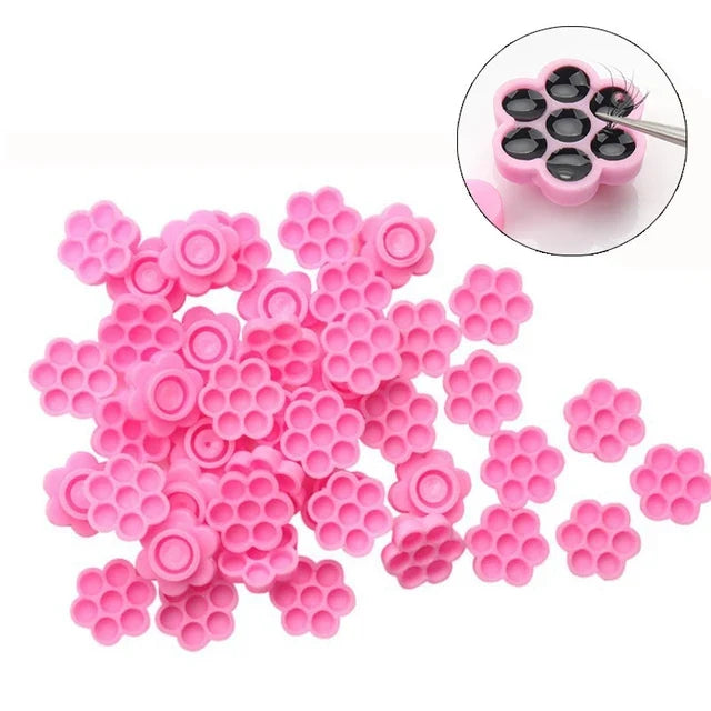 Lash Adhesive Blooming Cup