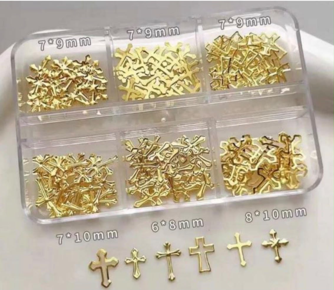 Cross charms 6 grid