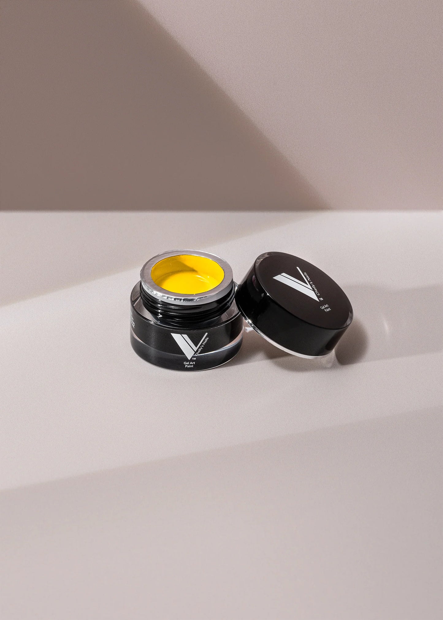 V BEAUTY PURE CHELLY'S GEL PODS - 001 BUSHWICK