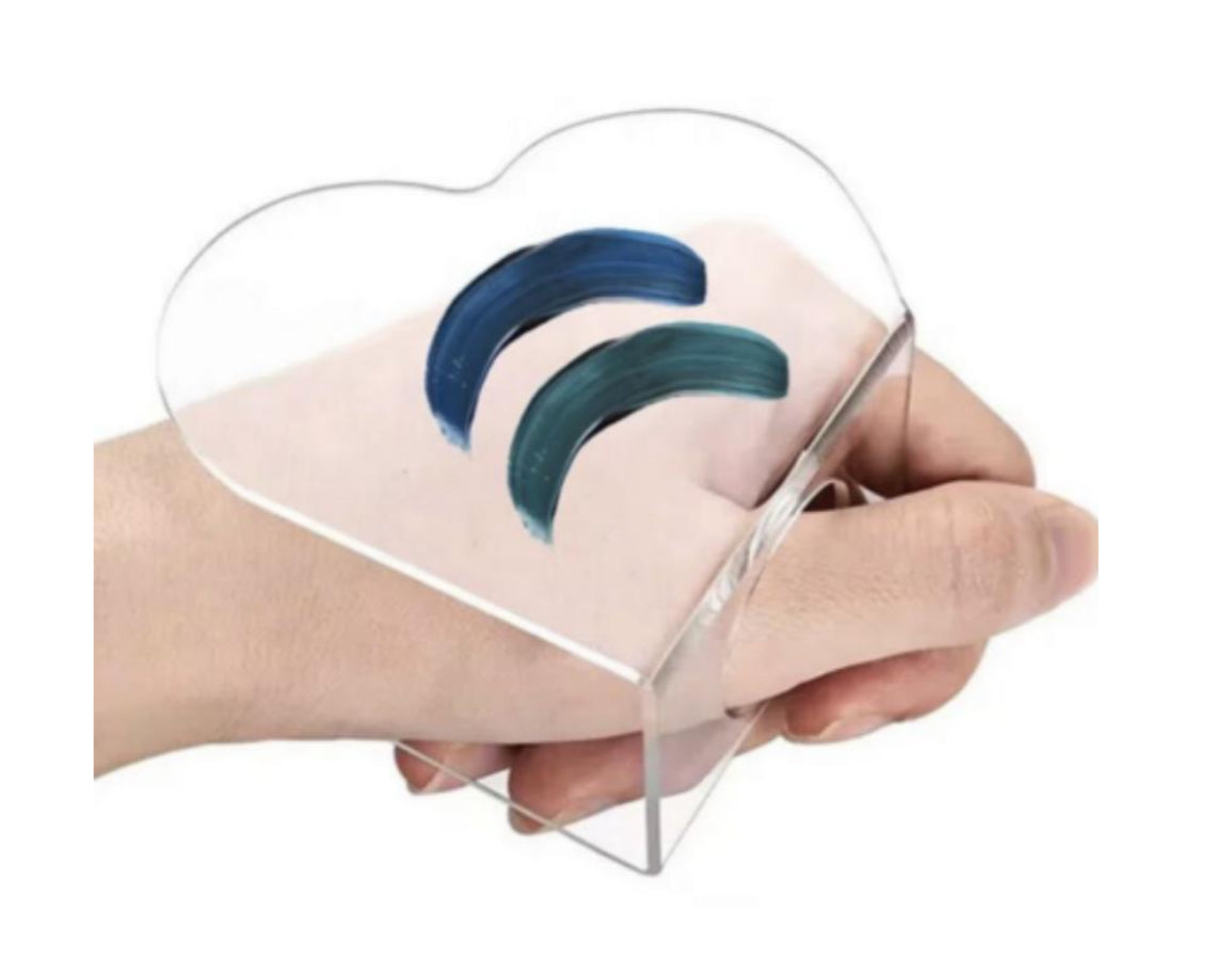 Plastic Heart Nail Art Palette