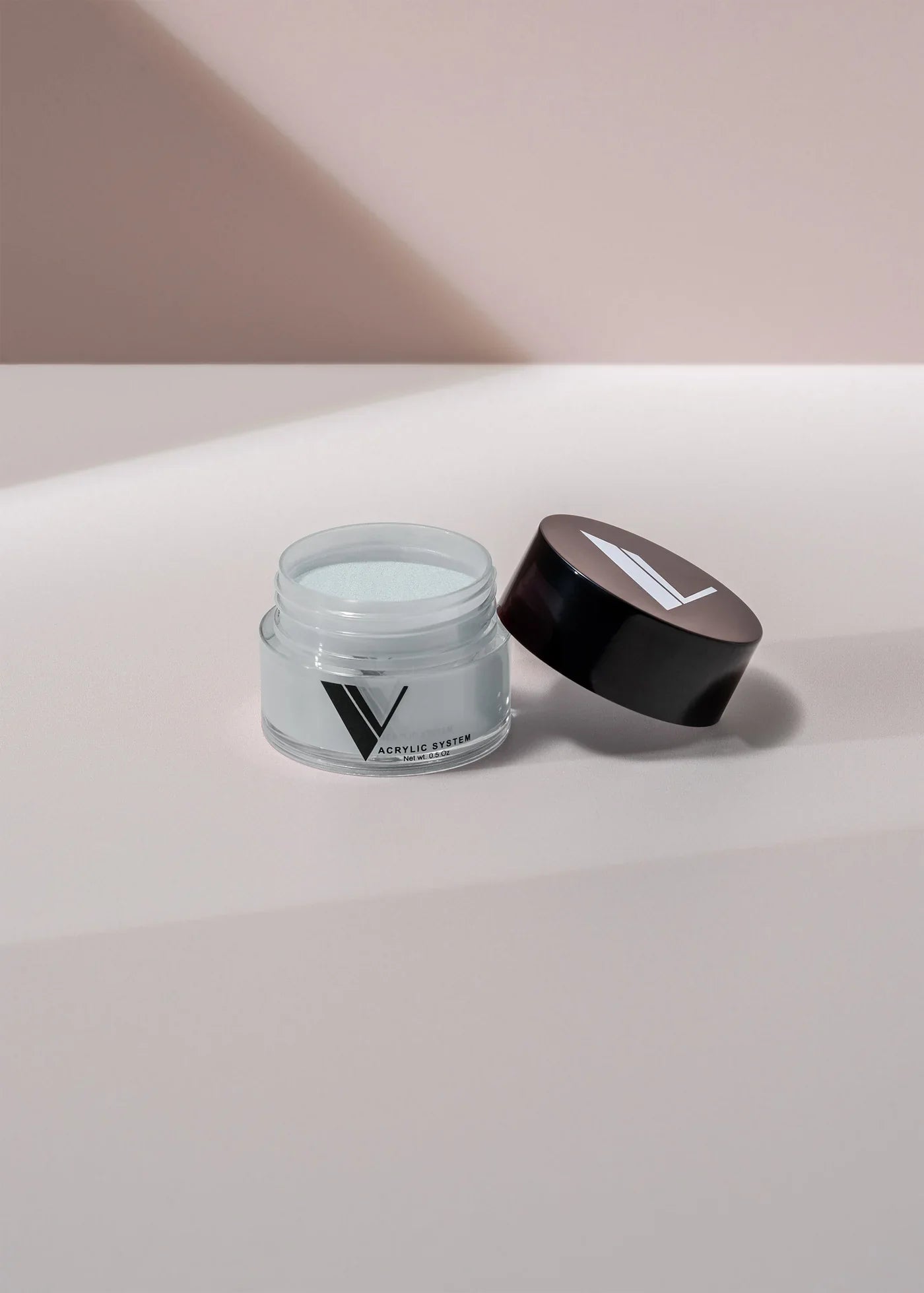 V BEAUTY PURE ACRYLIC SYSTEM 0.5oz- 222 MADAGASCAR VANILLA BEAN