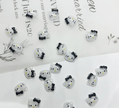 Hello Kitty Head Nail Charm 6pc