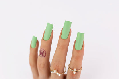 NOTPOLISH M125 THROWING JADE